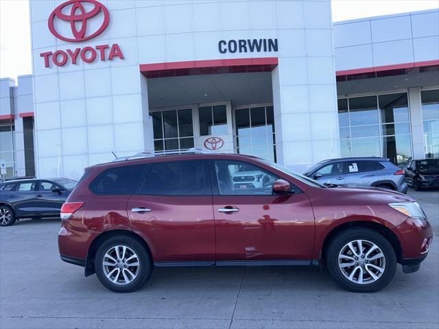 2013 nissan pathfinder sv