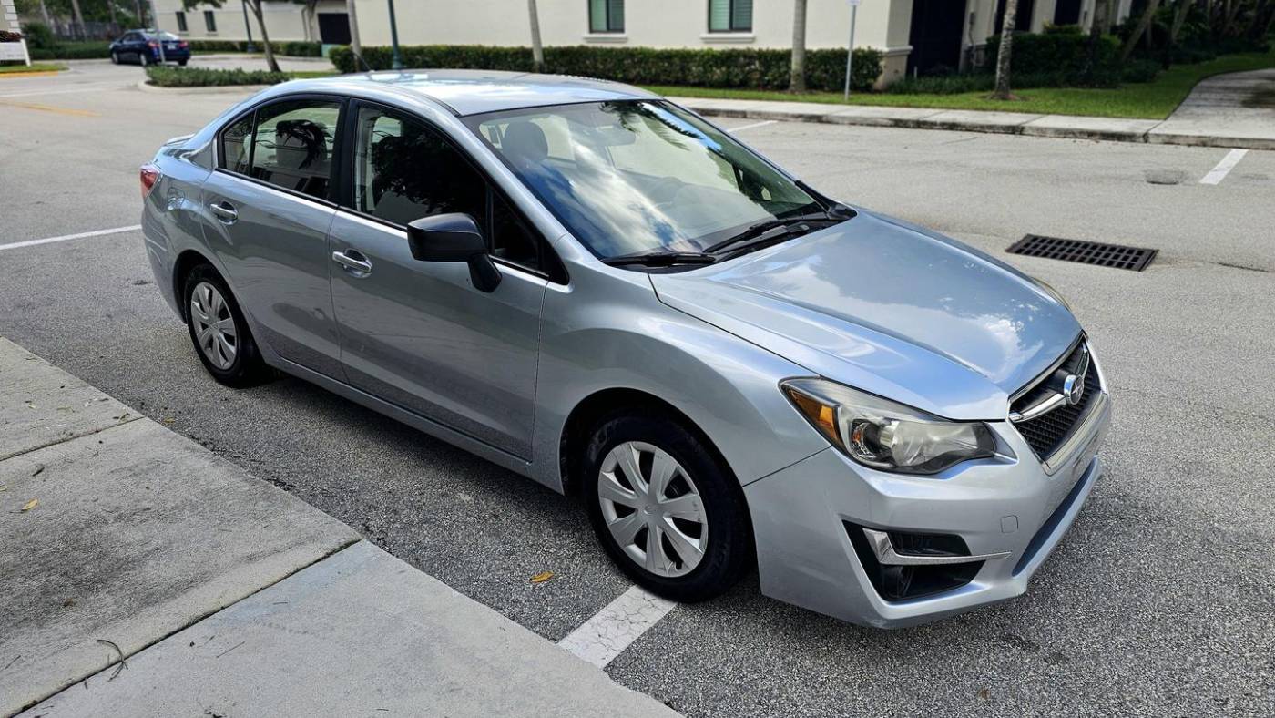 2016 subaru impreza 2.0i