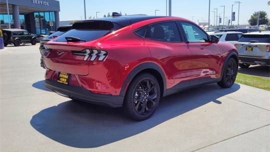 2024 Ford Mustang Mach-E