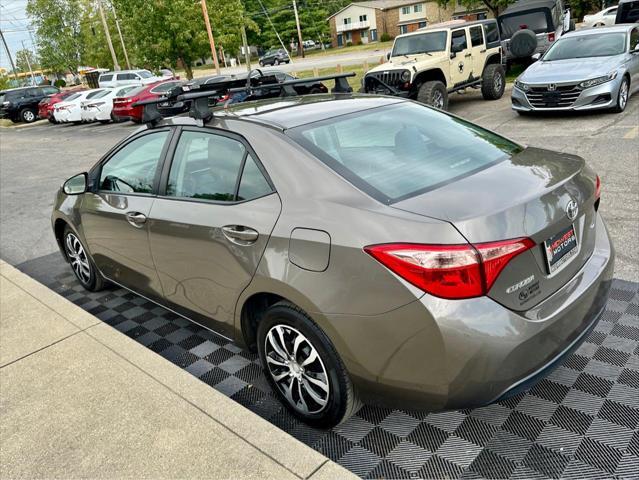 2019 toyota corolla le