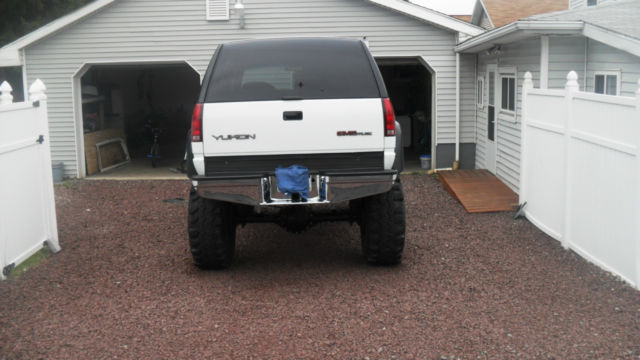 lifted 1992 gmc yukon
