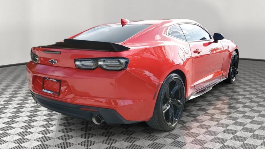 2023 chevrolet camaro lt
