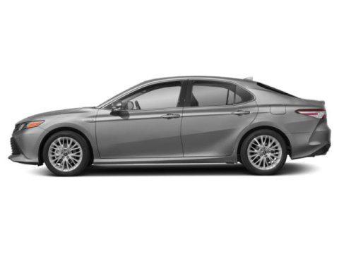 2018 toyota camry hybrid se
