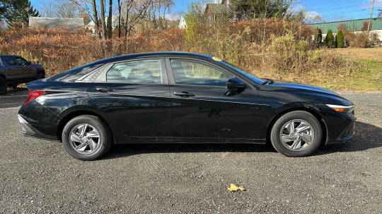 2024 Hyundai Elantra