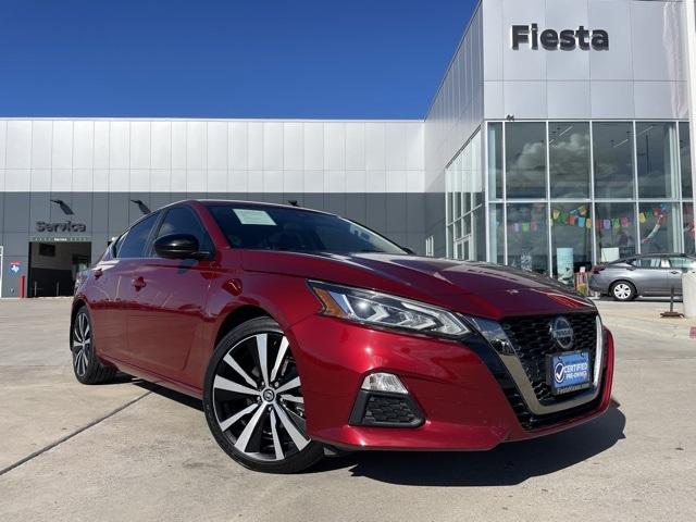 2022 nissan altima 2.5 sr