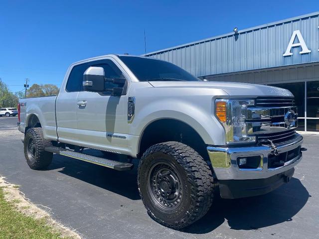 2017 ford f-250 lariat