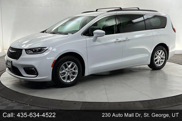 2022 chrysler pacifica touring l