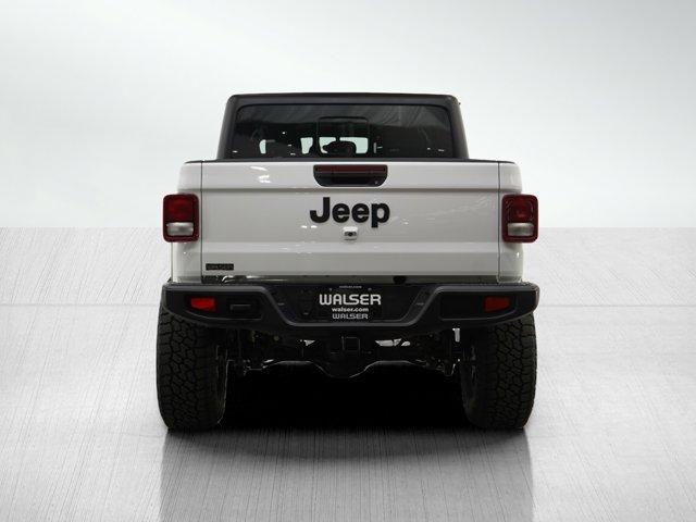 2023 jeep gladiator sport s