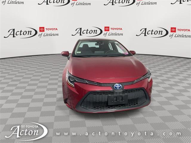 2022 toyota corolla hybrid le
