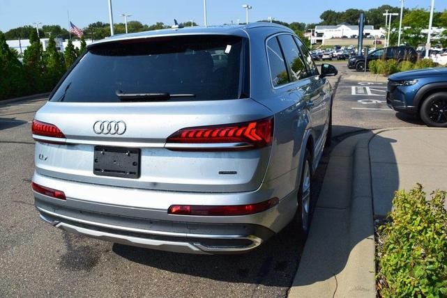 2023 audi q7 55 premium plus