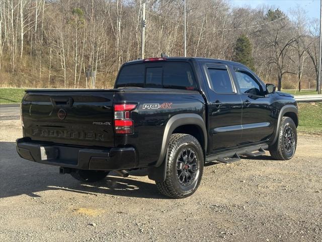 2022 nissan frontier pro-4x