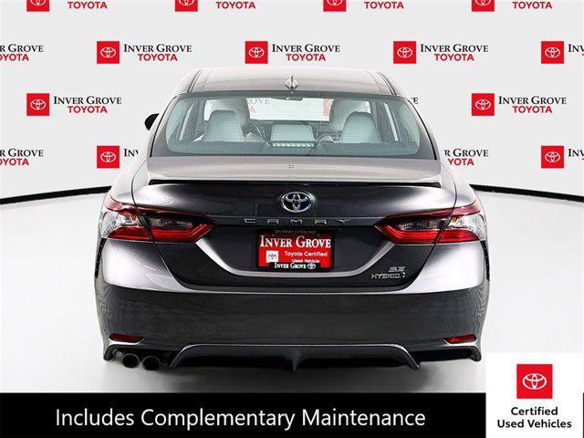 2022 toyota camry se