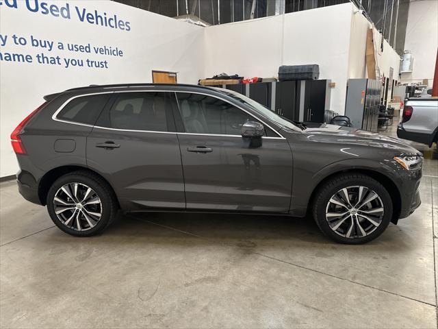 2022 volvo xc60 b5 momentum