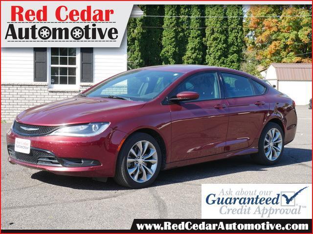 2015 chrysler 200 s