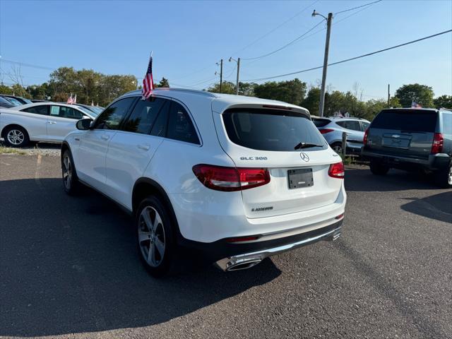 2017 mercedes-benz glc 300 base 4matic