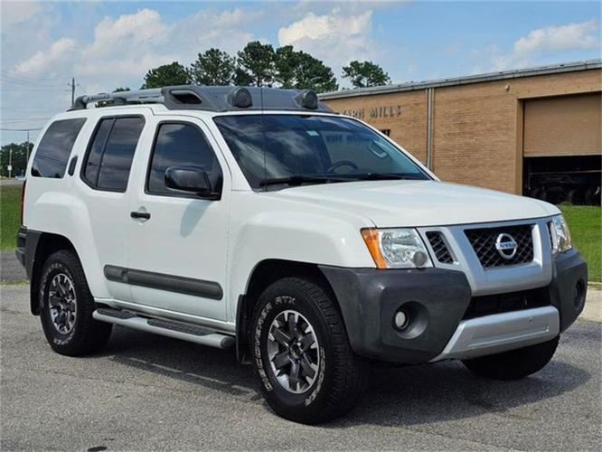 2015 nissan xterra in hope mills, north carolina