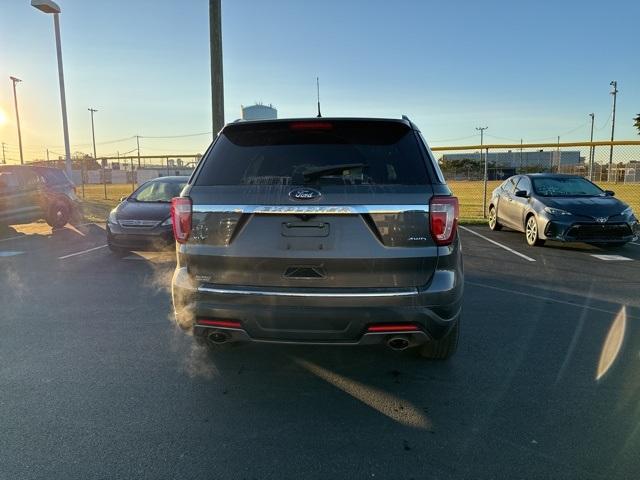 2018 ford explorer xlt