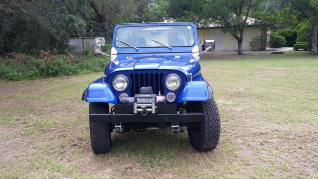 1983 jeep cj7 blue