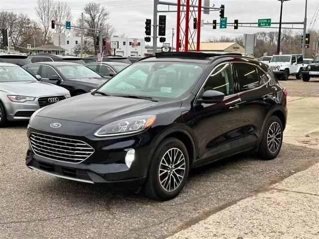 2021 ford escape phev titanium