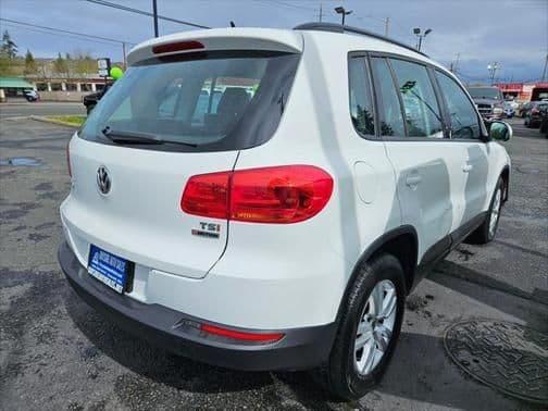 2016 volkswagen tiguan s in everett, washington