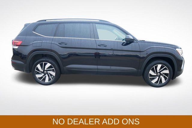 2024 volkswagen atlas 2.0t se w/technology