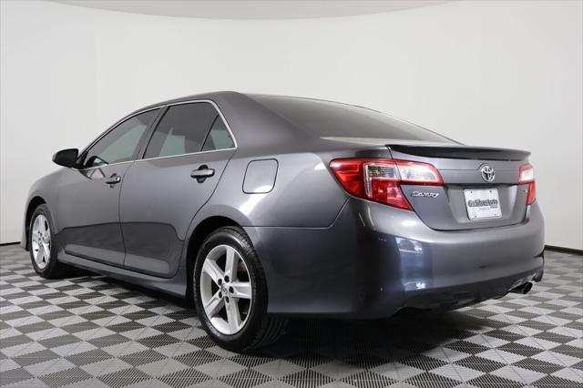 2013 toyota camry se