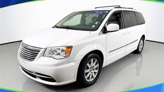 2016 Chrysler Town & Country