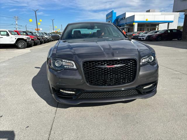 2021 chrysler 300 s