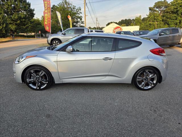 2016 hyundai veloster base