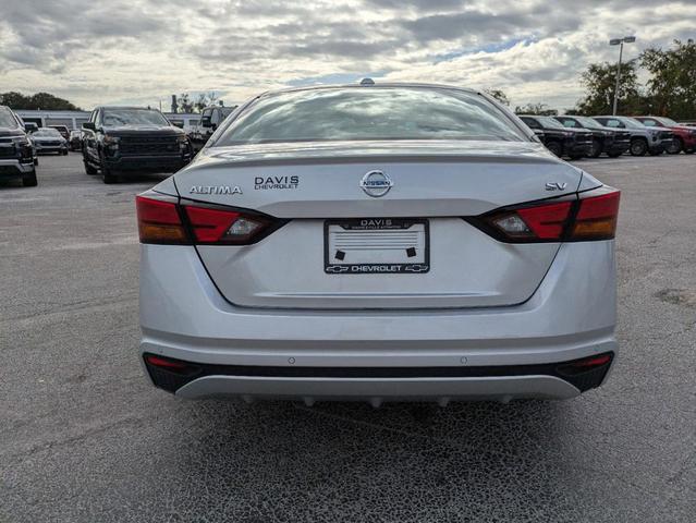 2022 nissan altima 2.5 sv