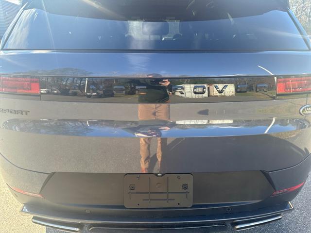 2023 land rover range rover sport se