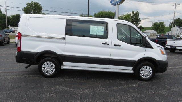 2021 ford transit-150 base