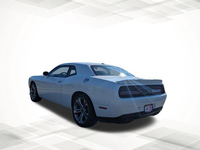 2022 dodge challenger r/t