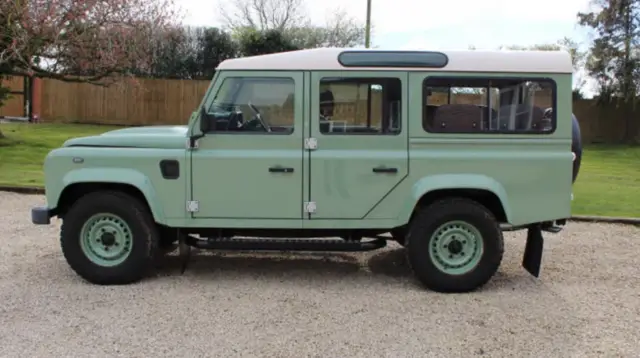 1994 land rover defender 110 heritage ltd edition, brilliant build, 80k miles