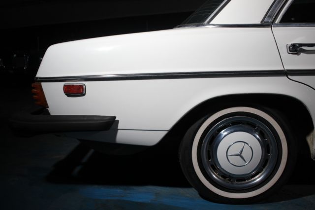 1974 mercedes-benz 280 w114