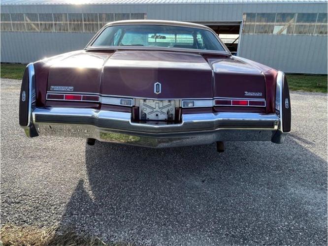 1976 oldsmobile toronado in staunton, illinois