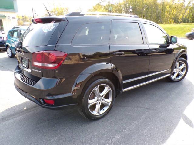 2017 dodge journey crossroad