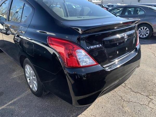 2018 nissan versa sedan in saint louis, missouri