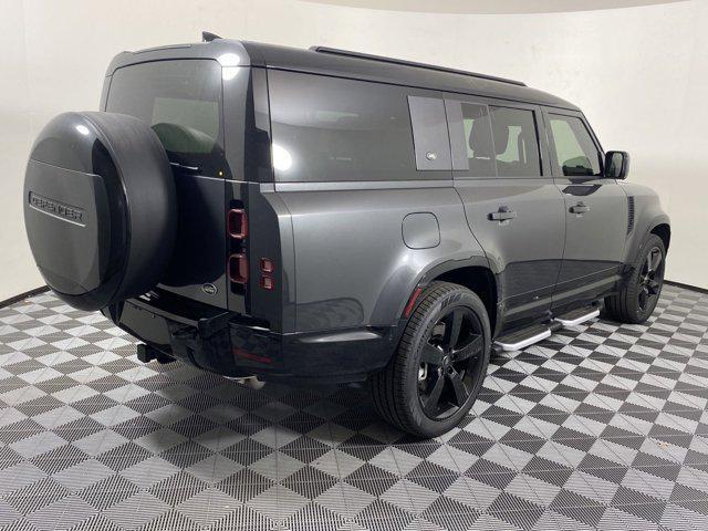 2023 land rover defender 130 x-dynamic se