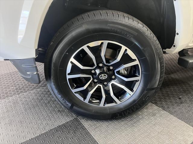 2021 toyota tacoma trd sport