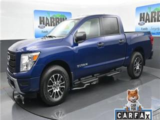 2024 Nissan Titan sv