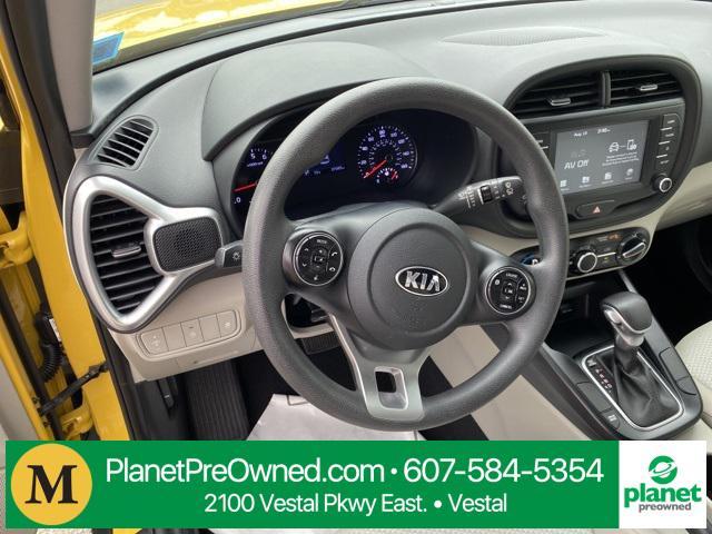 2020 kia soul lx