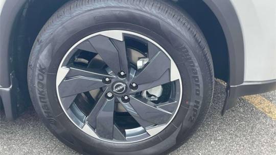 2024 Nissan Rogue