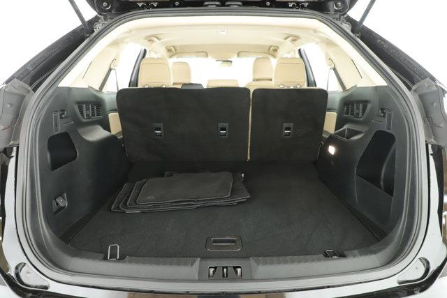 2021 ford edge se