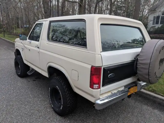1985 ford bronco xlt 5.8l v8 with all new drivetrain and warranty