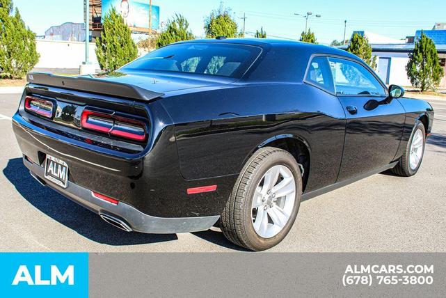 2023 dodge challenger sxt