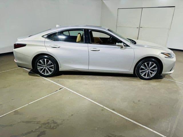 2019 lexus es in jersey city, new jersey
