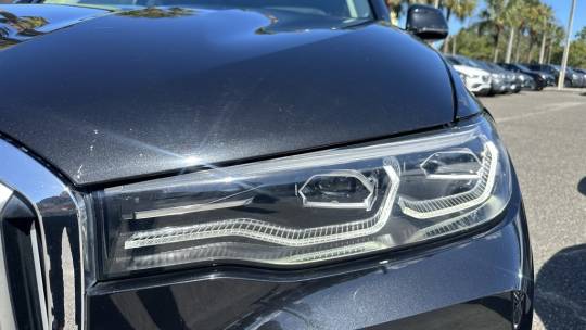 2020 BMW X7