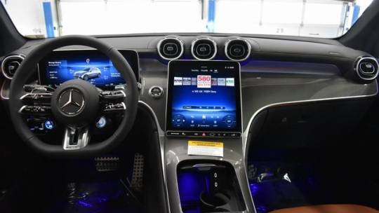 2025 Mercedes-Benz GLC