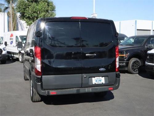 2017 ford transit-150